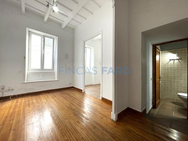 Ref. 1558V - Achat APPARTEMENT DISTRIBUÉ AU REZ-DE-CHAUSSÉE ET AU SOUS-SOL DANS LE QUARTIER CENTRAL DE MAHON