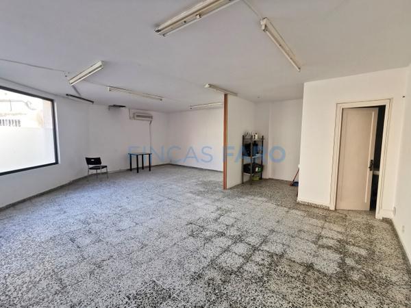 Ref. 1578V - Achat ENSEMBLE DE 2 LOCAUX AU REZ DE CHAUSSÉE À MAHON